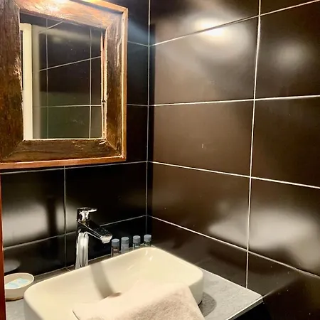 - Justine - Duplex For Up To 15 People Amazing Location Apartment