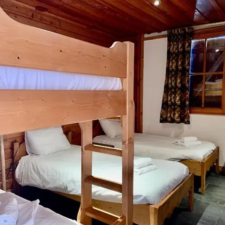 - Justine - Duplex For Up To 15 People Amazing Location Alpe d'Huez